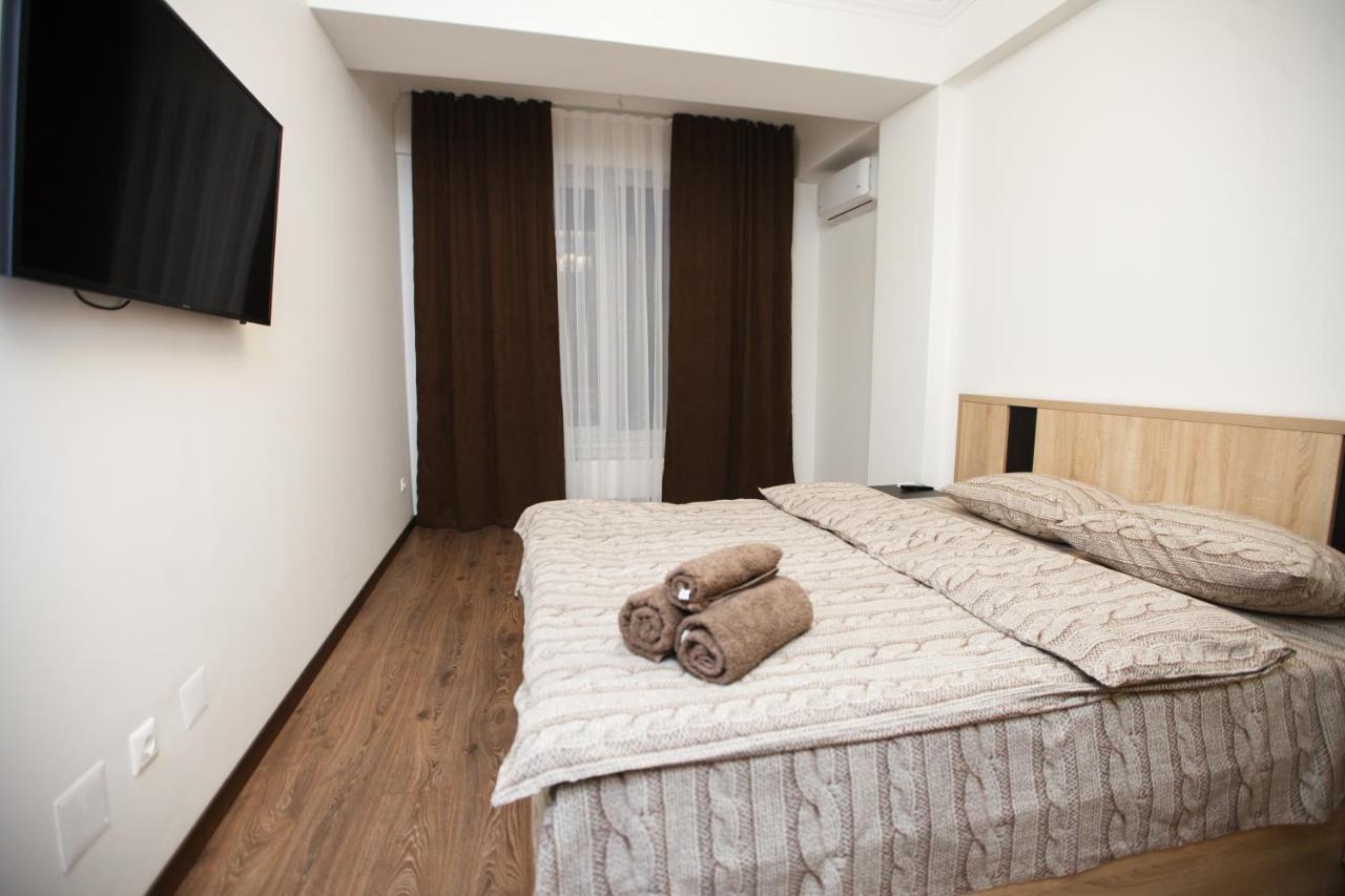 Main Street Sky House Apartments 키시나우 외부 사진