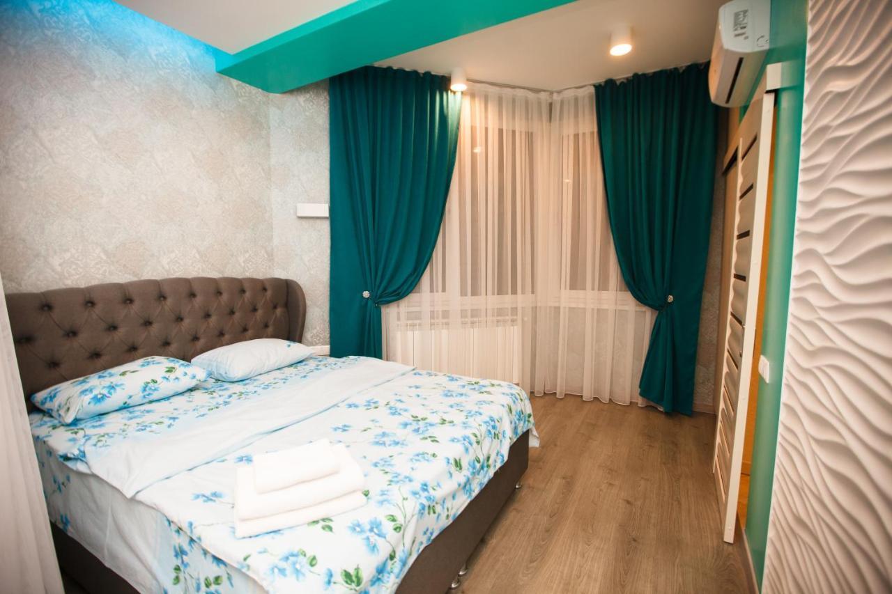 Main Street Sky House Apartments 키시나우 외부 사진